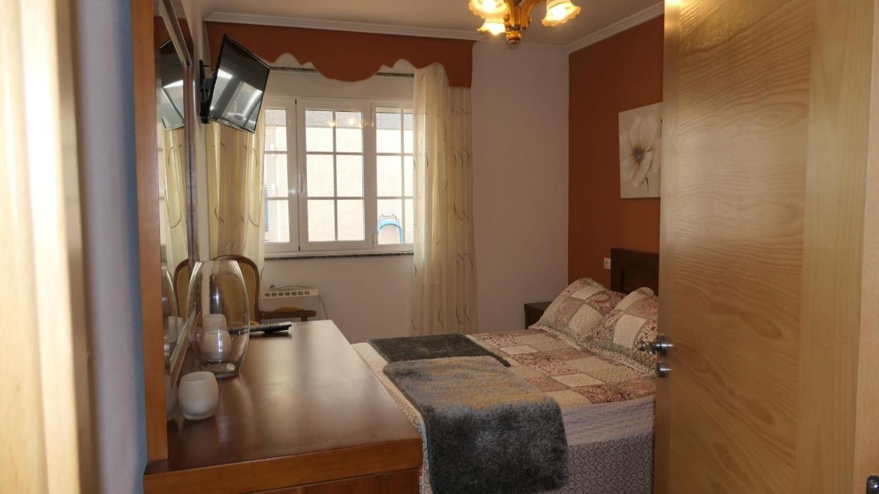 Piso Leo 1 Apartment Cee Exterior photo